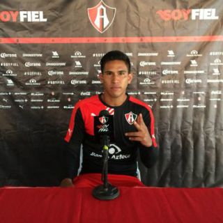 Valenzuela admite cariño por América, pero se debe a Atlas