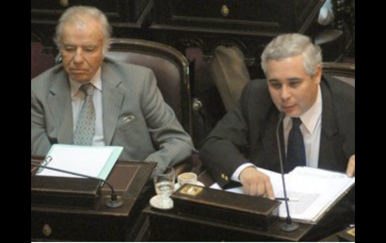 Carlos Menem es acusado de otros hechos ocurridos durante su mandato. NTX / ARCHIVO