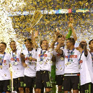 La Concacaf inicia evaluación de árbitros