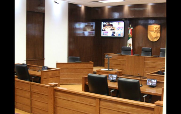 La sala de juicios orales consta de un espacio con 128.81 metros cuadrados en el que se instalaron lugares para 52 asistentes. FACEBOOK / Universidad Panamericana Campus Guadalajara
