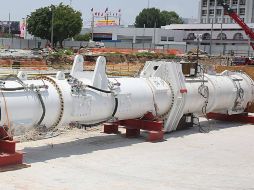 Ayer miércoles llegó el tornillo sinfín, unas de las piezas más importantes de la tuneladora. EL INFORMADOR / ARCHIVO