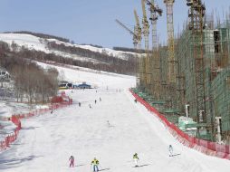 En Pekín se disputarán competencias de disciplinas como patinaje artístico, hockey, esquí alpino, entre otras. EFE / R. de la Peña