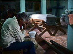 El Papa Francisco hace llegar sus condolencias a familiares de los fallecidos, expresando su consuelo y cercanía. AFP / R. Schemidt