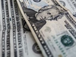 La subasta contendrá percepción de que se rebasarán los 17 pesos por dólar. EL INFORMADOR / ARCHIVO