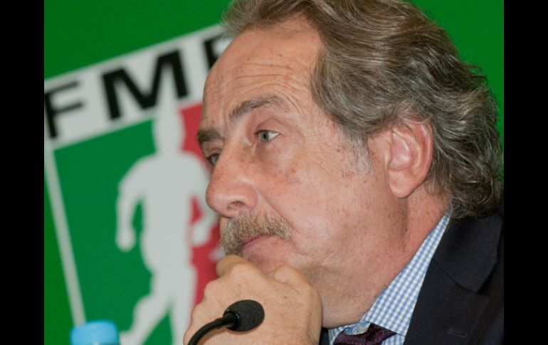 La primera gran decisión de Decio de María será elegir al nuevo timonel del Tricolor. NTX / ARCHIVO