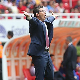 'Chepo' asegura que llevará tres años salvar a Chivas