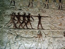 Entre las piezas arqueológicas se encuentra una estela que delimitaba la frontera este de Egipto. EFE / ARCHIVO