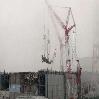 Retiran con éxito escombros en el reactor de Fukushima