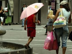 En Jalisco prevalecerá el calor, con cielo nublado y potencial de precipitación fuerte de 60 por ciento. EL INFORMADOR / ARCHIVO