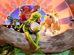 Durante décadas, la rana anteriormente conocida como René y Miss Piggy mantuvieron su romance en el cine y la televisión. FACEBOOK / Kermit the Frog