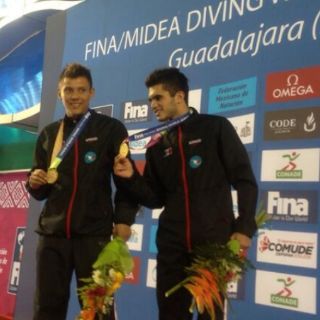 Clavadistas tapatíos regresan con boleto olímpico