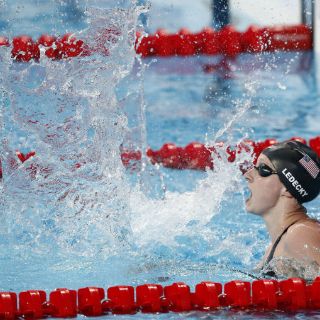 Caen otros tres récords mundiales de natación
