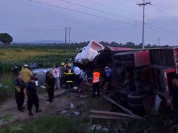 El chofer del tráiler se dio a la fuga, señalaron las autoridades. EL INFORMADOR /
