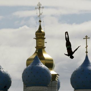 Jonathan Paredes logra plata en saltos de gran altura