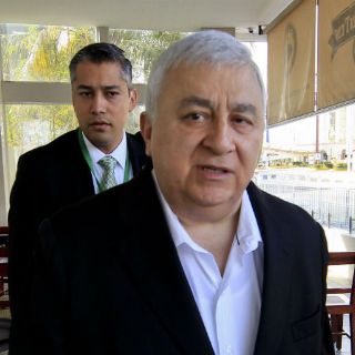 Hospitalizan a Emilio Chuayffet por deshidratación