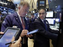 Se difunden datos sobre incremento en las solicitudes semanales de apoyo por desempleo. AP / R. Drew