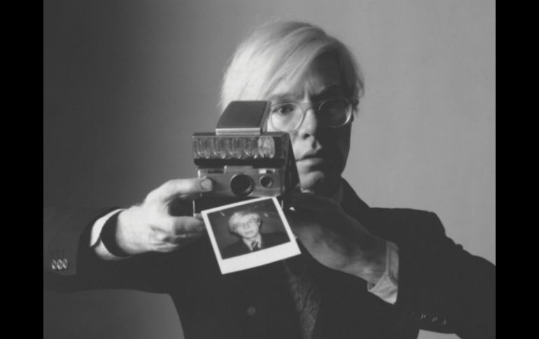La vida de Warhol se llevó entre extravagancia y frivolidad. AP / ARCHIVO