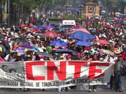 Las multas por no participar en sus marchas, mítines, van de los 200 a los 800 pesos. NTX / ARCHIVO