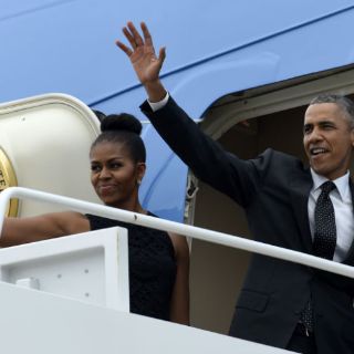Obama y su familia se van de vacaciones