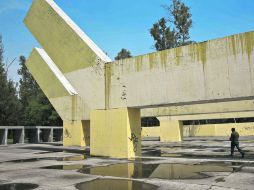 Las esculturas del Parque González Gallo (1972) fueron transformadas al igual que el pórtico de la unidad. Es de lo más deteriorado. EL INFORMADOR / M. Vargas