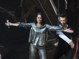 Romo tiene ya cuatro décadas en la industria musical de México, con grandes éxitos como 'Adelante corazón' y 'De mí enamórate'. EL INFORMADOR / ARCHIVO