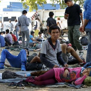 Italia rescata a 240 inmigrantes frente a costas libias