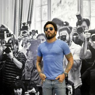 Lenny Kravitz revela su pasión por la fotografía en una muestra en Viena