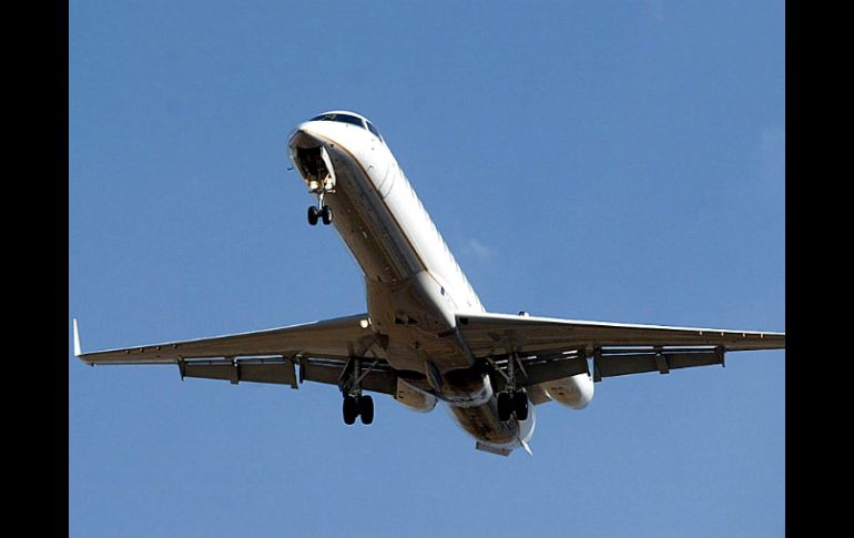 La fatiga crónica reduce el sentido de alerta de los controladores y pone en peligro la seguridad del tráfico aéreo. NTX / ARCHIVO