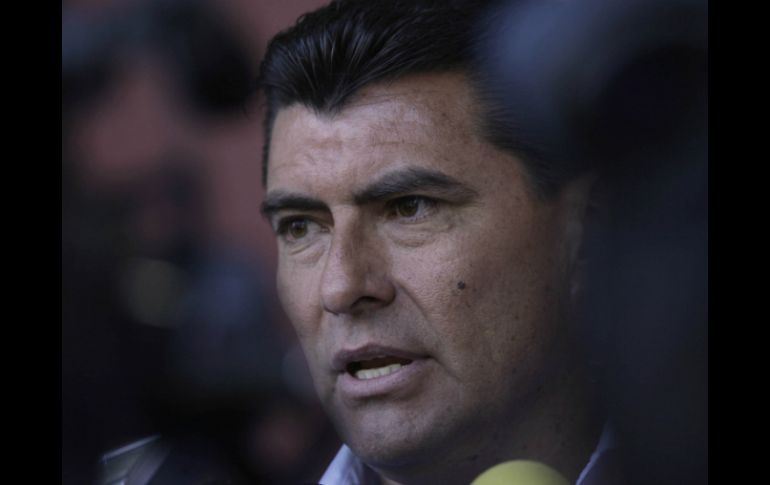 Briones apuntó que el 'El Pony' Ruiz puede ayudar bastante a todos los jóvenes. EL INFORMADOR / ARCHIVO