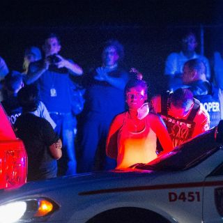 Policía reporta baja en intensidad de protestas en Ferguson