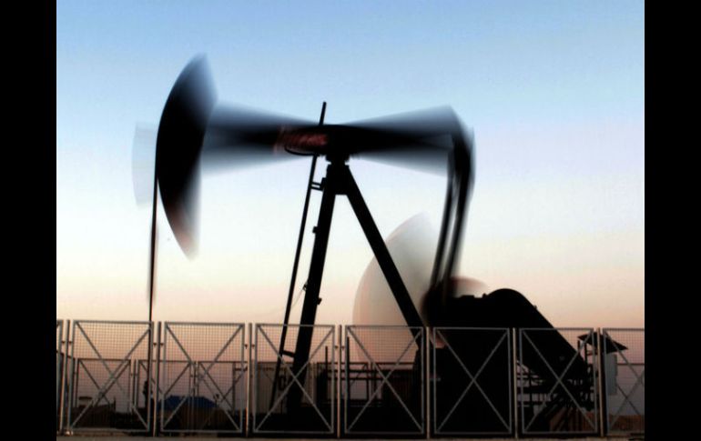 Los más afectados por el regreso de Irán serán los países exportadores de petróleo, como los del Golfo Pérsico. AP / ARCHIVO