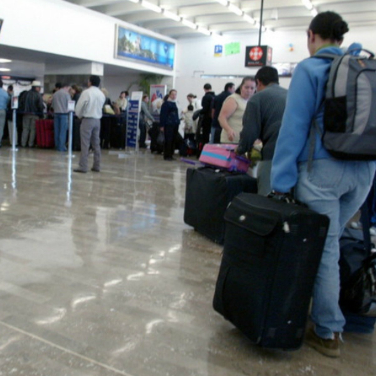 Diez consejos para evitar que alteren tu maleta en aeropuertos | El  Informador