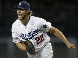 Clayton Kershaw está invicto en sus últimas siete aperturas. EFE / P. Buck
