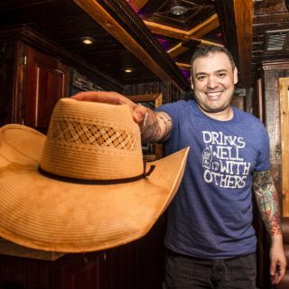 Intocable: veinte años de éxitos y contando