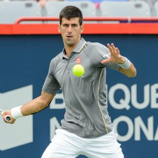 Novak Djokovic sigue firme en Montreal