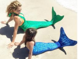 ''Nunca es tarde para regresar a la infancia, y de la mano de nuestros pequeños...incomparable!'', dice la cantante. INSTAGRAM / thalia