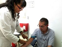 La mayoría de los pacientes se recuperan de manera muy adecuada, salvo algunas modificaciones en estilo de vida como la alimentación. EL INFORMADOR / ARCHIVO