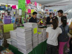 En algunos estados se ofrecen apoyos económicos para facilitar el regreso de los niños a la escuela. NTX / ARCHIVO