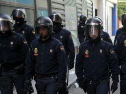 Autoridades de España confirman que 10 inmigrantes fueron capturados este domingo. AP / ARCHIVO