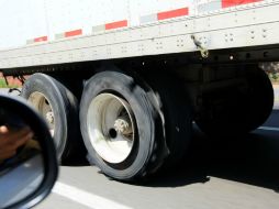 El accidente ocurrió sobre la Autopista Siglo XXI, metro antes de llegar al lugar conocido como Puente de Ajuno. EL INFORMADOR / ARCHIVO