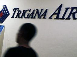 El avión de la aerolínea Trigana Air, había perdido el domingo el contacto con la torre de control tras despegar. EFE / EPA / M. Irham