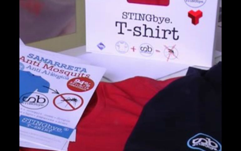 La camiseta aguanta hasta cien lavadas y tiene una eficacia del 94 %. ESPECIAL / terrassadigital.cat