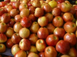 Las manzanas son ricas en fibra soluble, vitamina C y antioxidantes. EL INFORMADOR / ARCHIVO