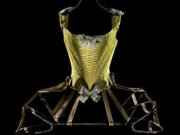 El corsé es una de las prendas más controvertidas de la historia pues se ha comprobado que disminuyen la capacidad pulmonar. EFE / ARCHIVO