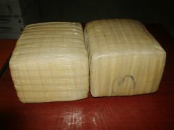La hierba estaba distribuida en 31 paquetes asegurados con cinta canela y forrados. EL INFORMADOR / ARCHIVO
