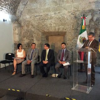 Presentan ventanilla única para trámites estatales