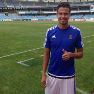 Vela y Reyes, convocados para inicio de Liga de la Real