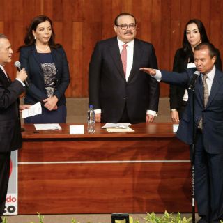 César Camacho, nuevo coordinador del PRI en San Lázaro