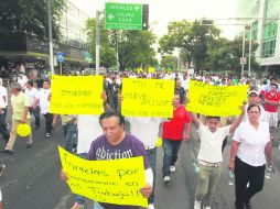 LA MÁS NUTRIDA. La protesta de los taxistas partió de Los Arcos de Vallarta hacia el Parque Revolución. EL INFORMADOR / F. Atilano