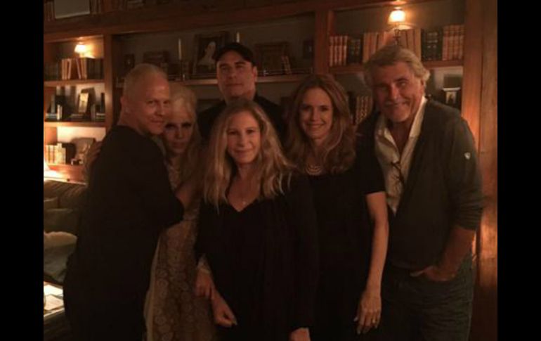 De acuerdo con 'eonline', fue Travolta quien organizó la reunión. TWITTER / @BarbraStreisand